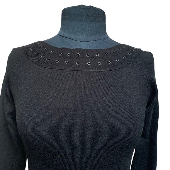 Dana Buchman Black Top Long Sleeve Grommet Detail Neckline Size Medium - Picture 3 of 8